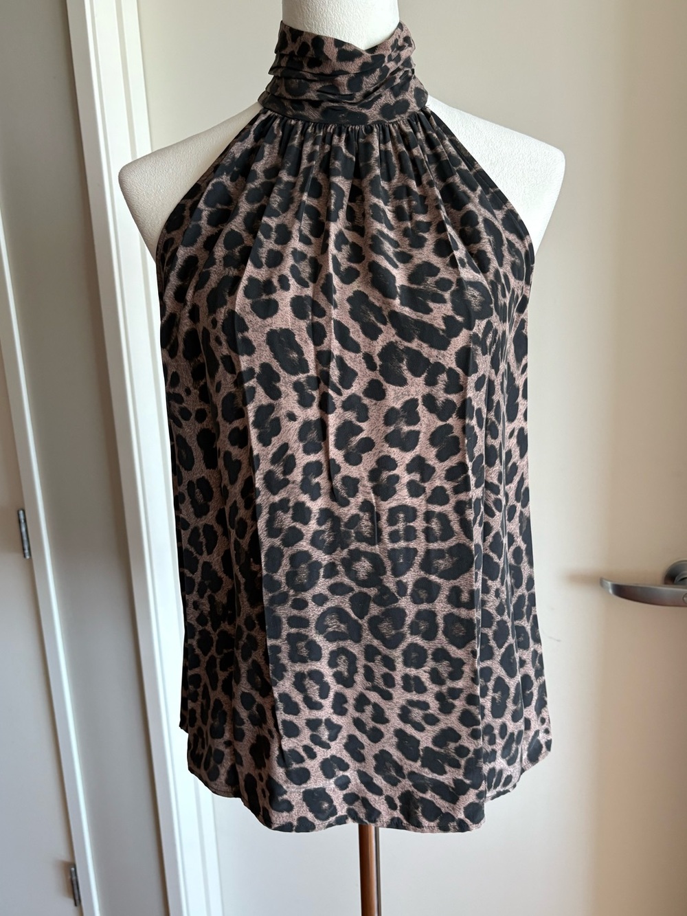 Joie Erola 100% Silk Leopard Print Halter Mock Neck Blouse Top Brown Black Sz XS